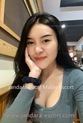 Siti Escort Girl Mid Valley AD-OUL14998 Kuala Lumpur