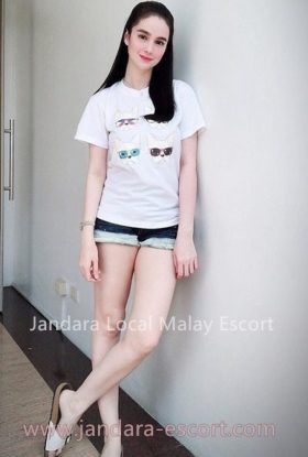 Aarifa Escort Girl Puchong AD-BPU41100 Kuala Lumpur