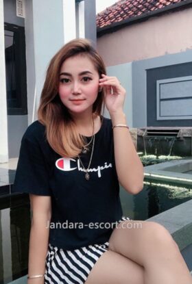 Anis Escort Girl Rawang AD-EYD35783 KL