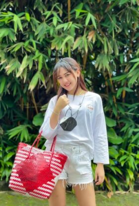 Alissa Escort Girl Bukit Bintang AD-VYY38037 KL