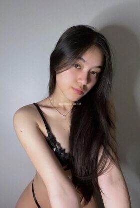 Azrina Escort Girl Bandar Sunway AD-OHU15637 KL