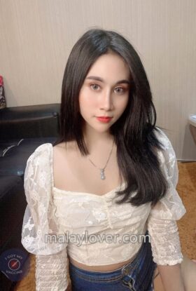 Fitri Escort Girl Chinatown AD-NQZ33102 Kuala Lumpur