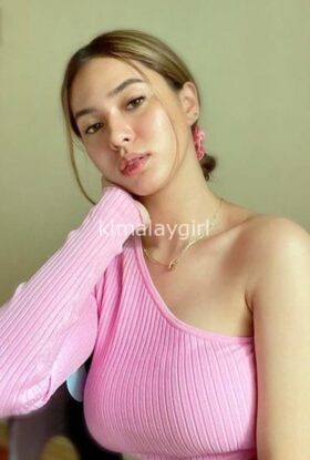 Wadia Escort Girl Sepang AD-AKA32557 Kuala Lumpur